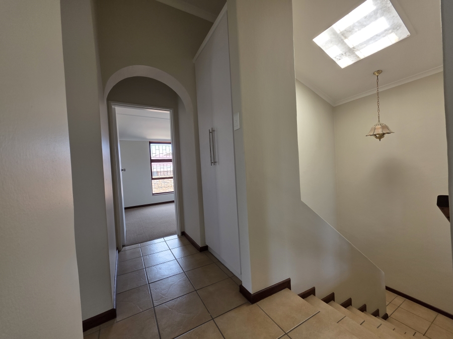 5 Bedroom Property for Sale in Bayview Western Cape
